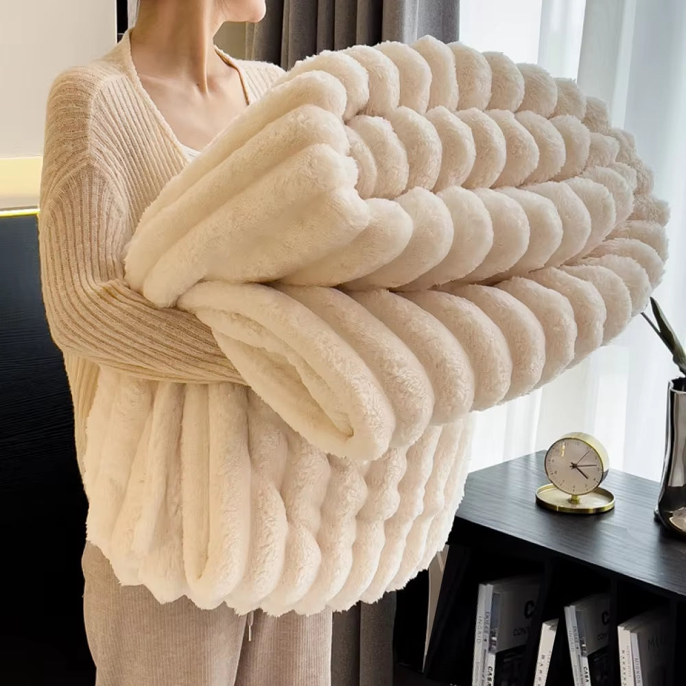 1Pc Throw Blanket for Bed - 250GSM Soft & Warm Fluffy Blanket, Decorative Striped Blankets for Winter Nap / Sleep